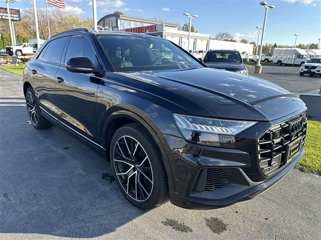 2020 Audi Q8 Prestige