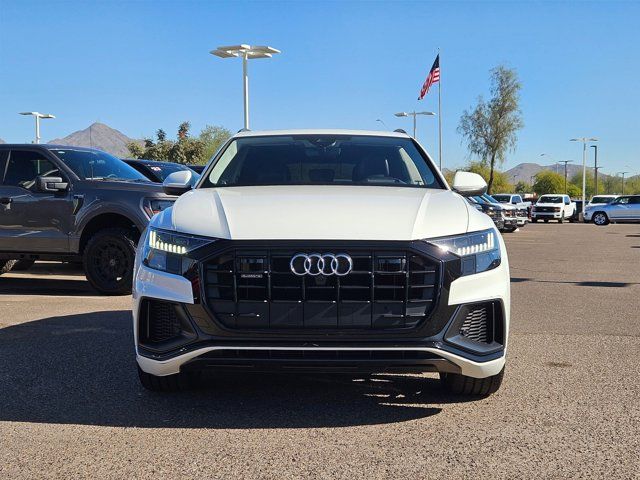 2020 Audi Q8 Prestige