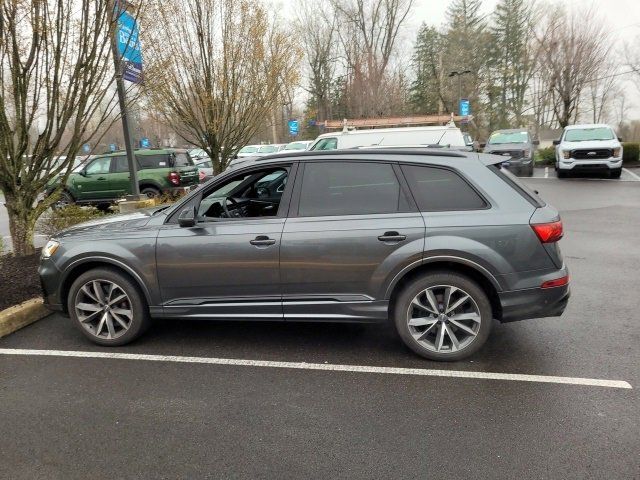 2020 Audi SQ7 Premium Plus