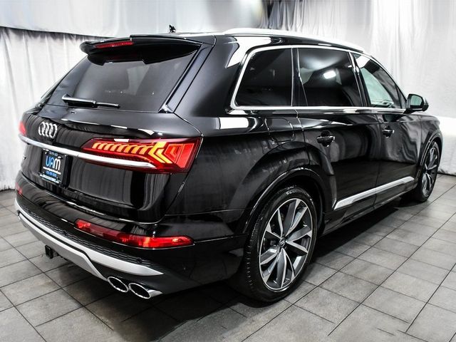 2020 Audi SQ7 Premium Plus