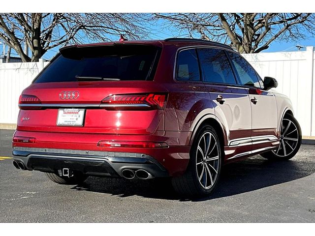 2020 Audi SQ7 Premium Plus