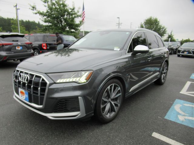 2020 Audi SQ7 Premium Plus