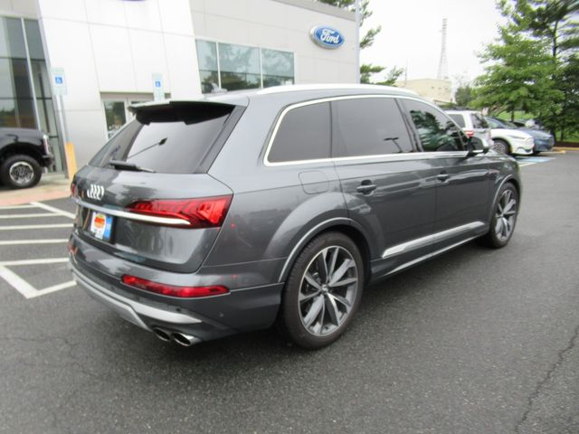 2020 Audi SQ7 Premium Plus