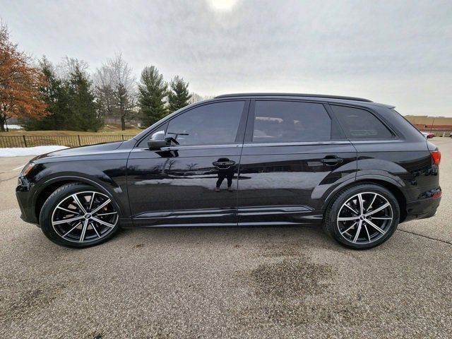 2020 Audi SQ7 Prestige