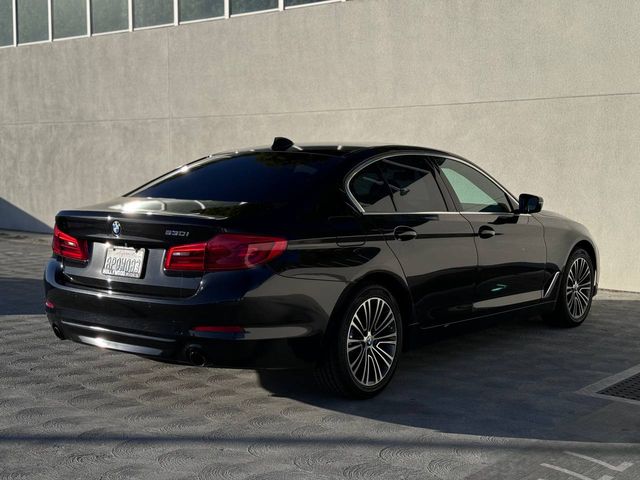 2020 BMW 5 Series 530i