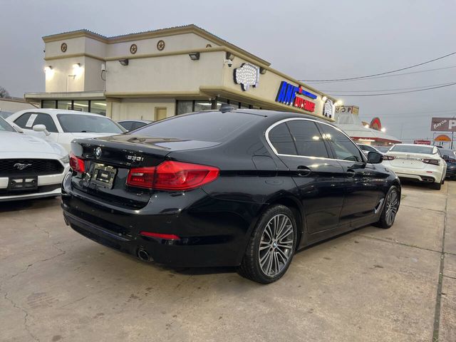 2020 BMW 5 Series 530i