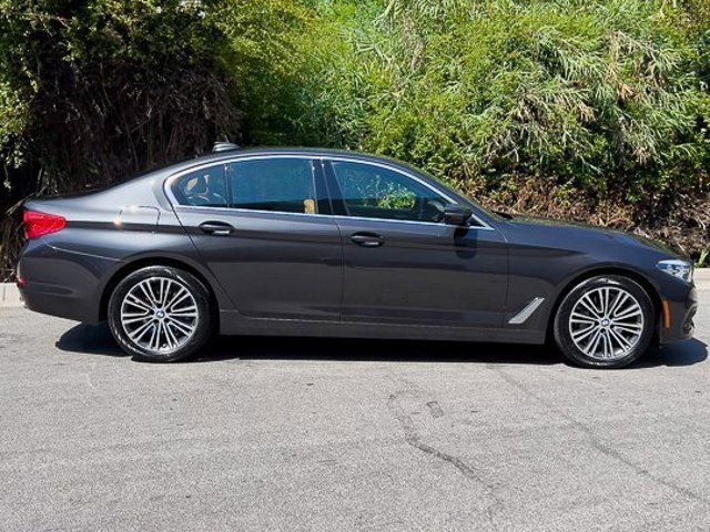 2020 BMW 5 Series 540i