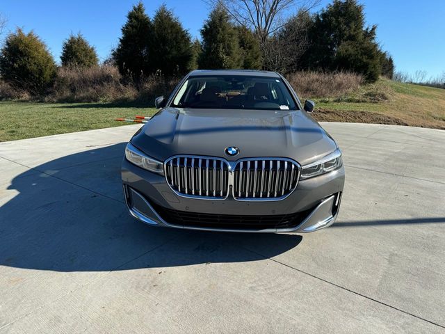 2020 BMW 7 Series 740i