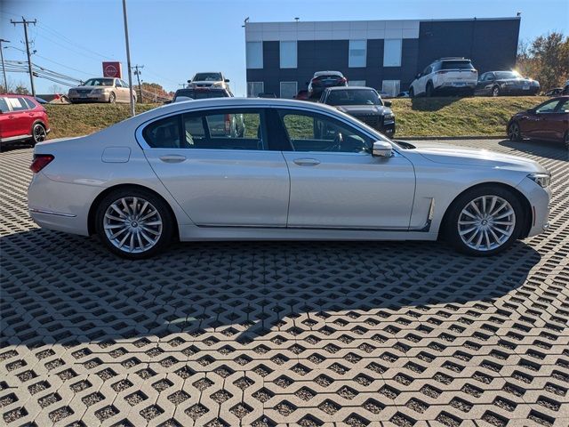 2020 BMW 7 Series 740i