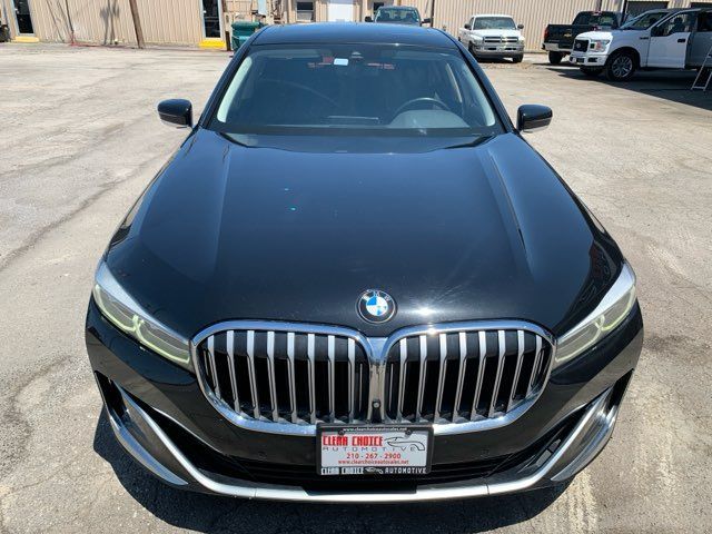 2020 BMW 7 Series 740i