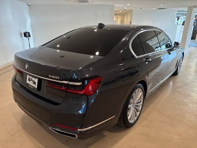 2020 BMW 7 Series 740i