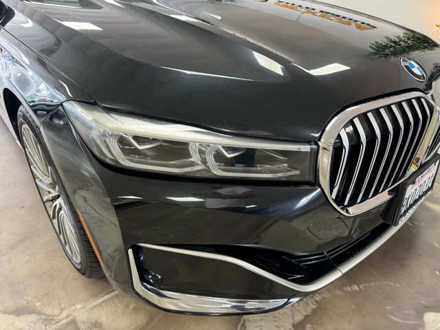 2020 BMW 7 Series 740i