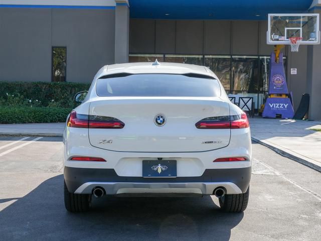 2020 BMW X4 xDrive30i