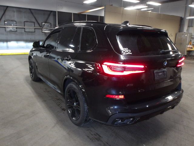 2020 BMW X5 M50i