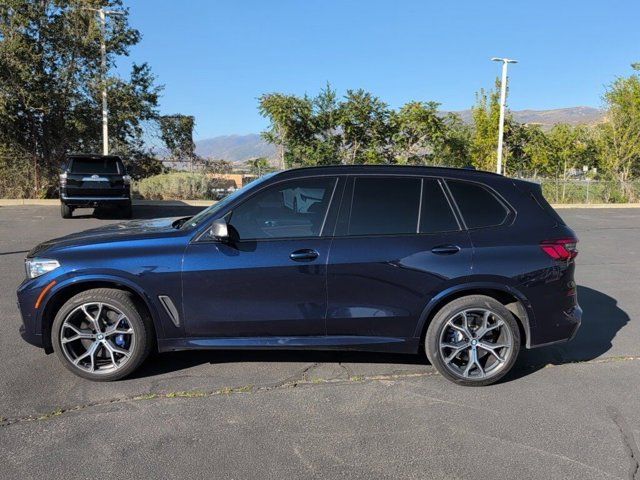 2020 BMW X5 M50i