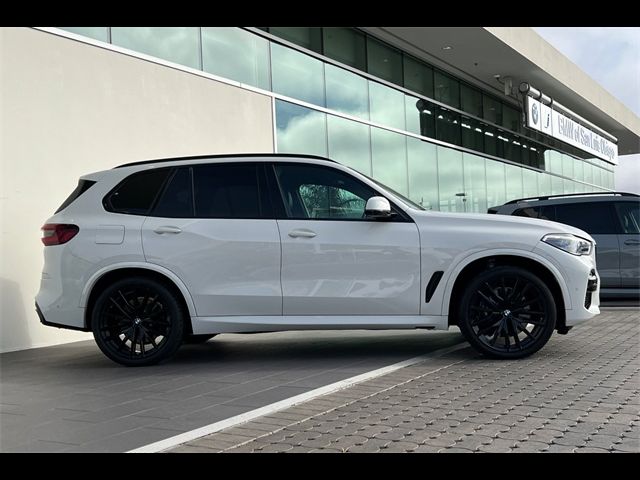 2020 BMW X5 M50i