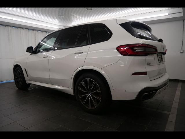 2020 BMW X5 M50i