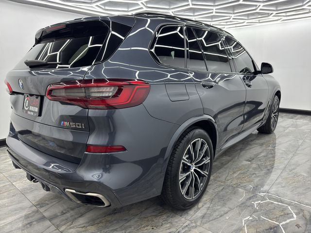 2020 BMW X5 M50i