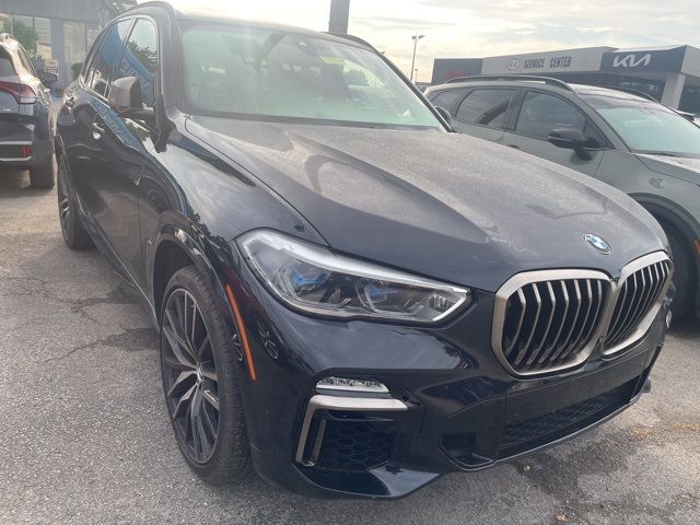2020 BMW X5 M50i