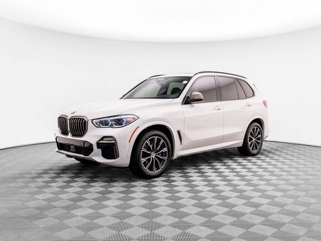 2020 BMW X5 M50i