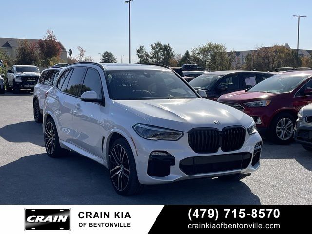 2020 BMW X5 M50i