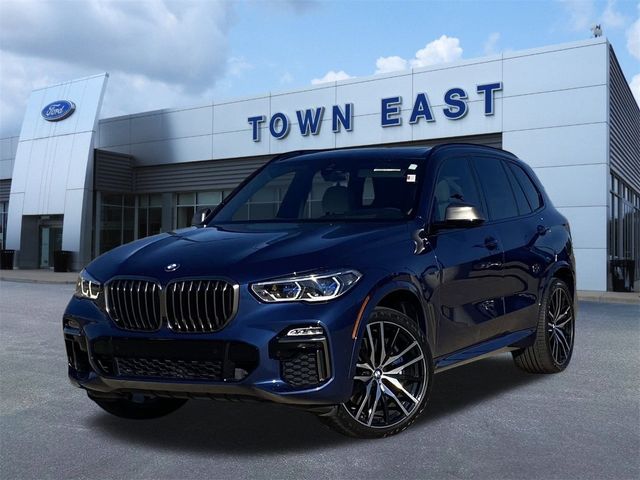 2020 BMW X5 M50i