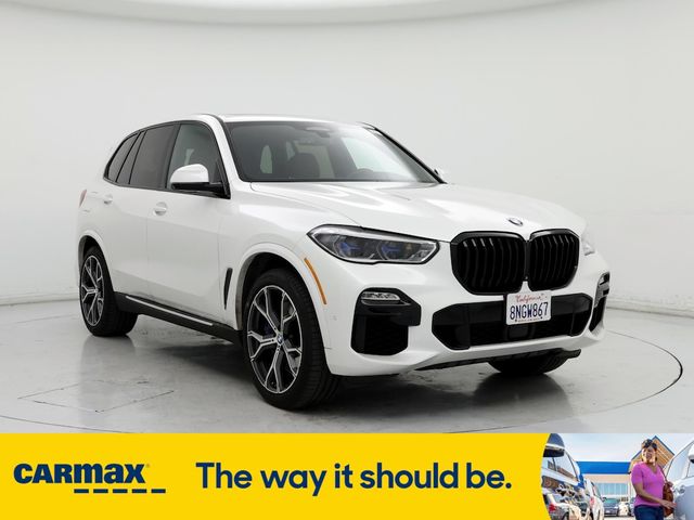 2020 BMW X5 M50i