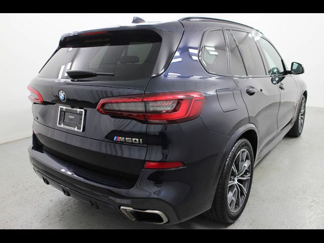 2020 BMW X5 M50i