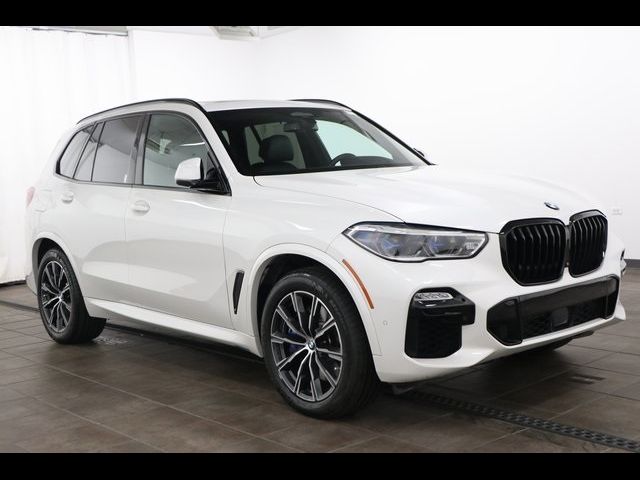 2020 BMW X5 M50i