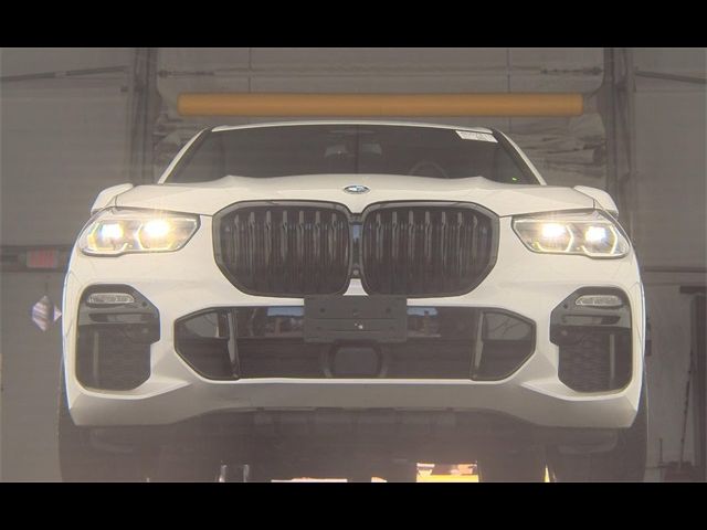 2020 BMW X5 M50i