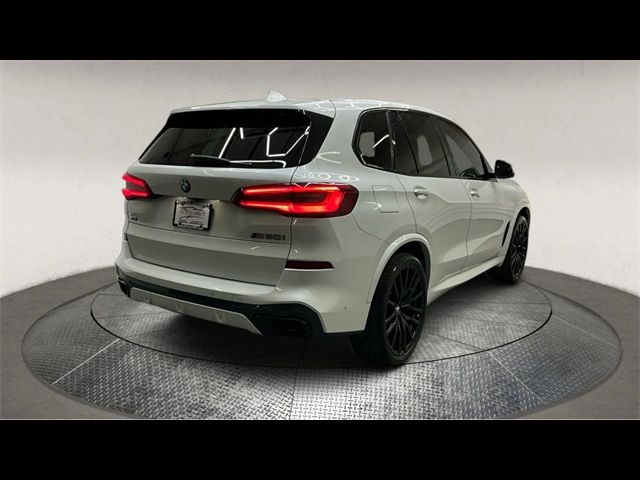 2020 BMW X5 M50i