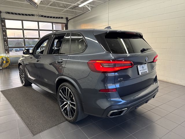 2020 BMW X5 M50i