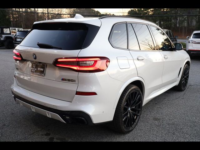 2020 BMW X5 M50i