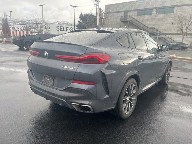 2020 BMW X6 M50i