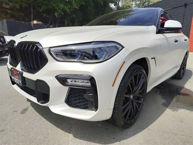 2020 BMW X6 M50i