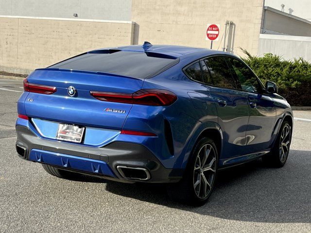 2020 BMW X6 M50i