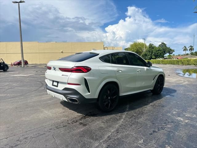 2020 BMW X6 M50i