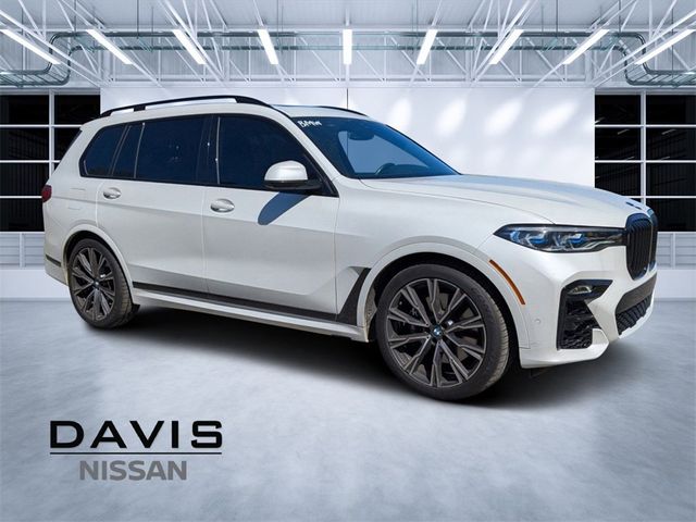 2020 BMW X7 M50i