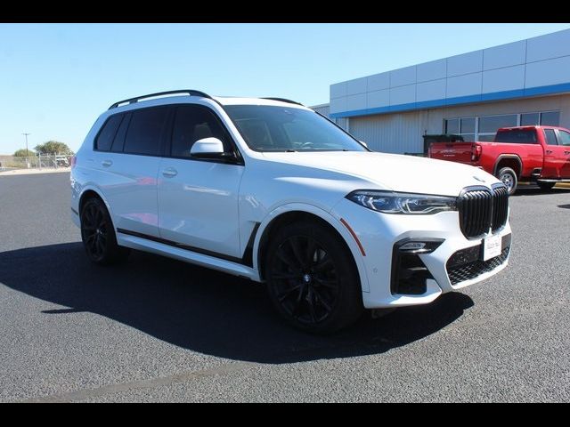 2020 BMW X7 M50i