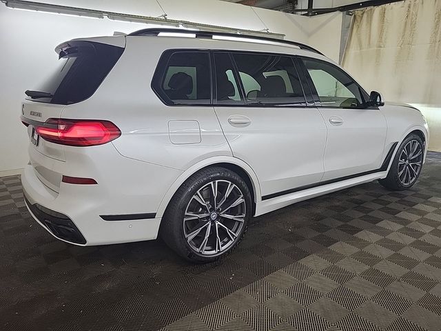2020 BMW X7 M50i