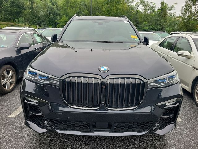 2020 BMW X7 M50i