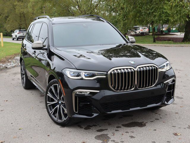 2020 BMW X7 M50i