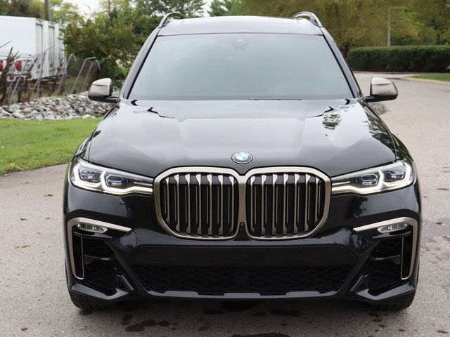 2020 BMW X7 M50i