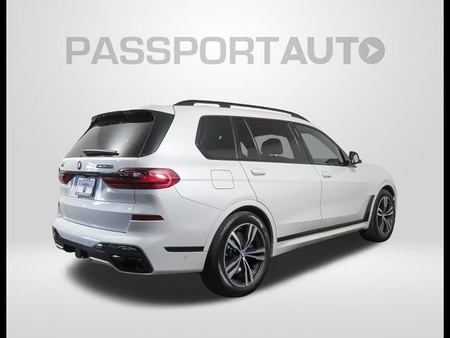 2020 BMW X7 M50i