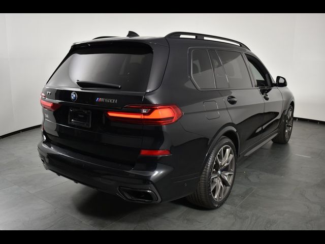 2020 BMW X7 M50i