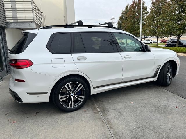 2020 BMW X7 M50i