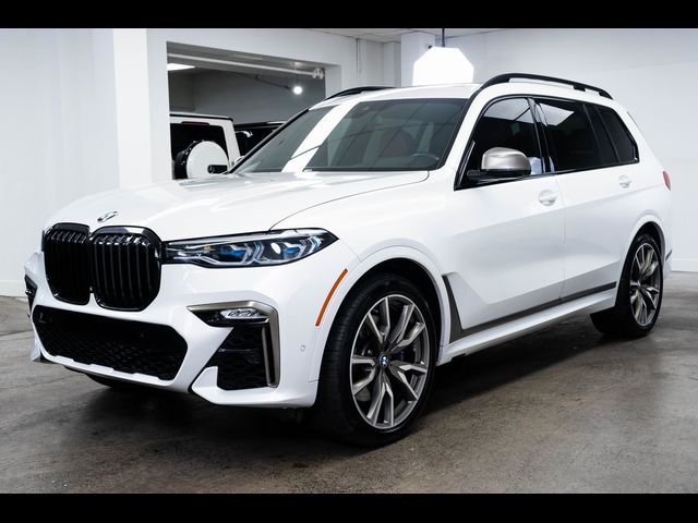 2020 BMW X7 M50i