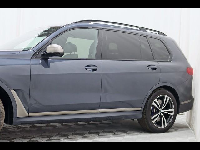 2020 BMW X7 M50i