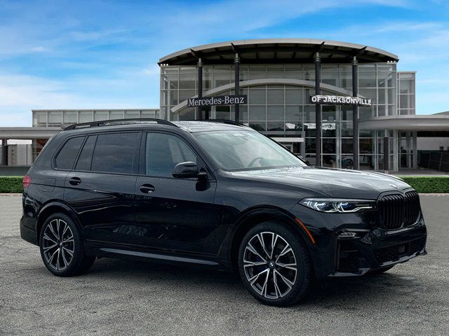 2020 BMW X7 M50i