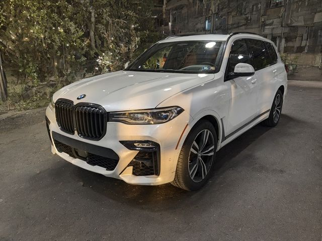 2020 BMW X7 M50i